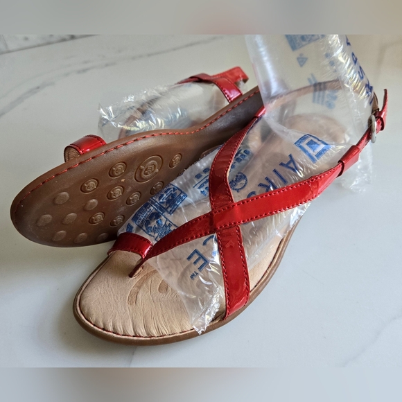 *final price* Börn sandals: red patent leather straps sz 10 - Picture 6 of 6